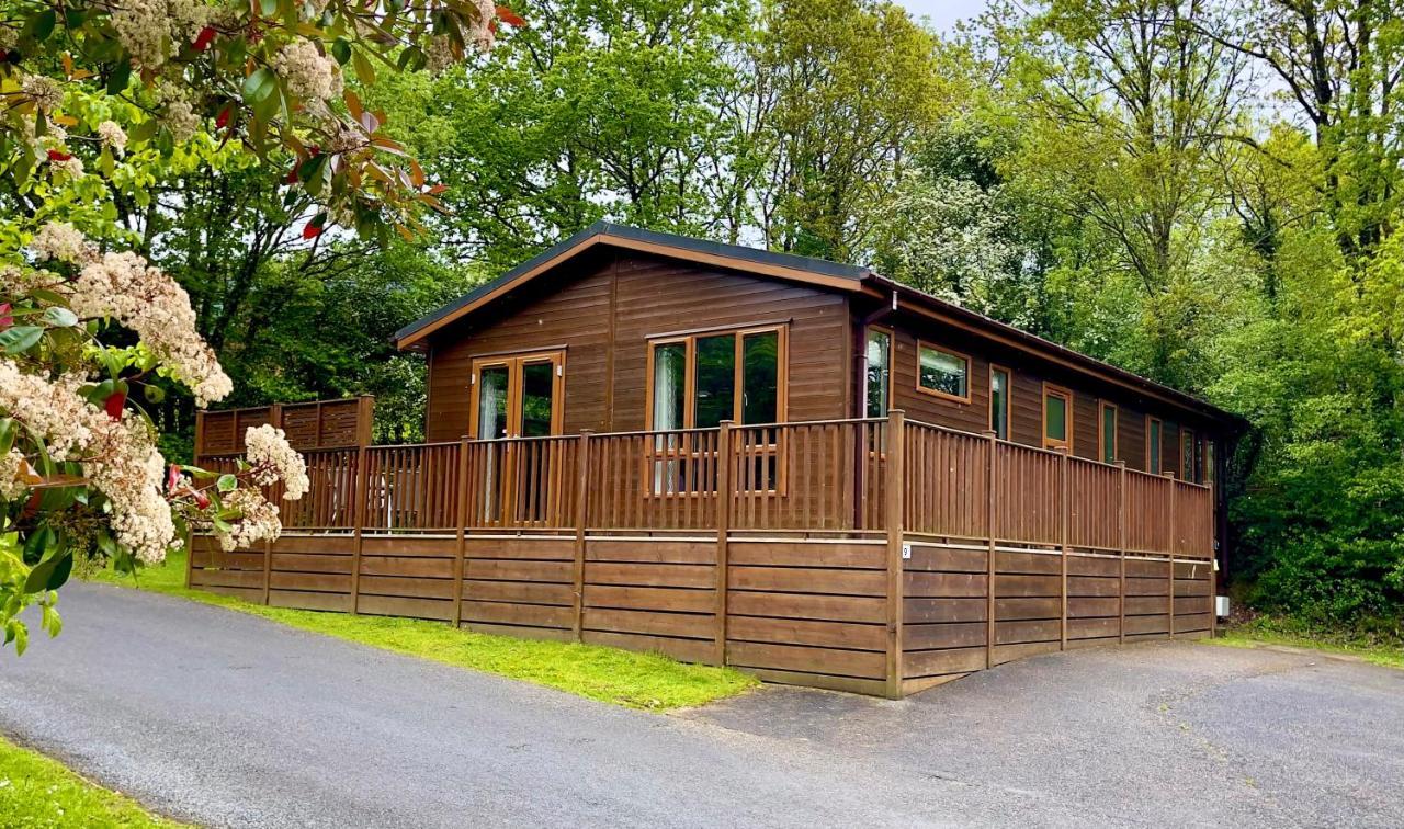 Charming Copse Corner Lodge - Spa Resort - Devon Chudleigh Exterior photo